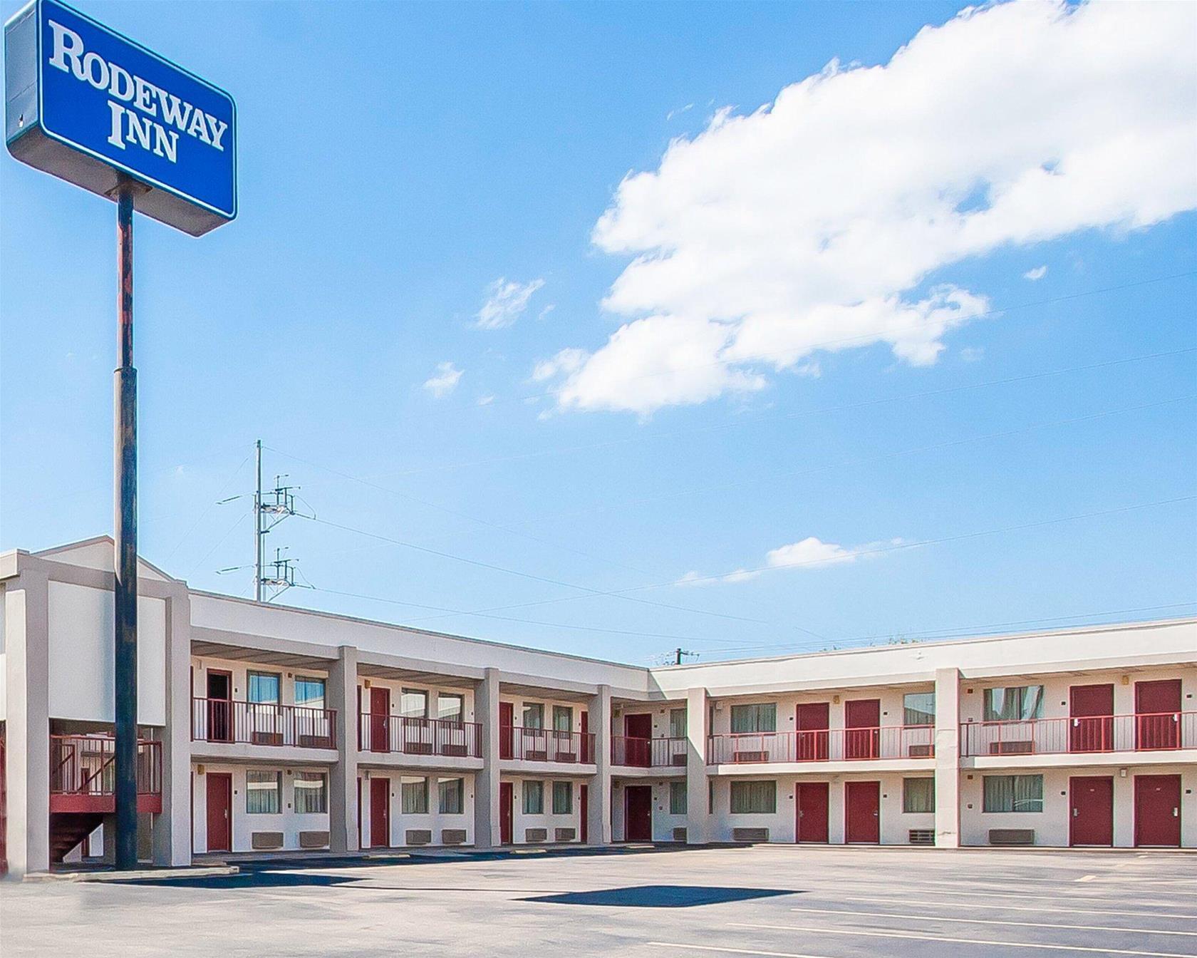 Rodeway Inn Prattville I-65 Экстерьер фото