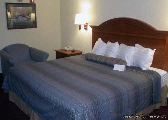 Rodeway Inn Prattville I-65 Номер фото